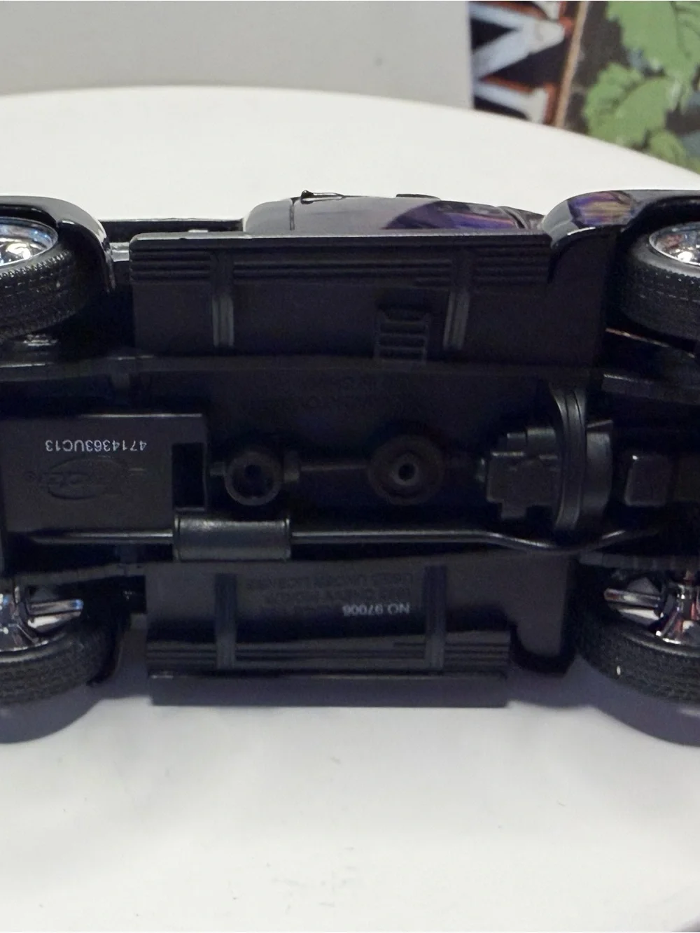 Black Die-Cast Classic Pickup Toy Truck for Kids